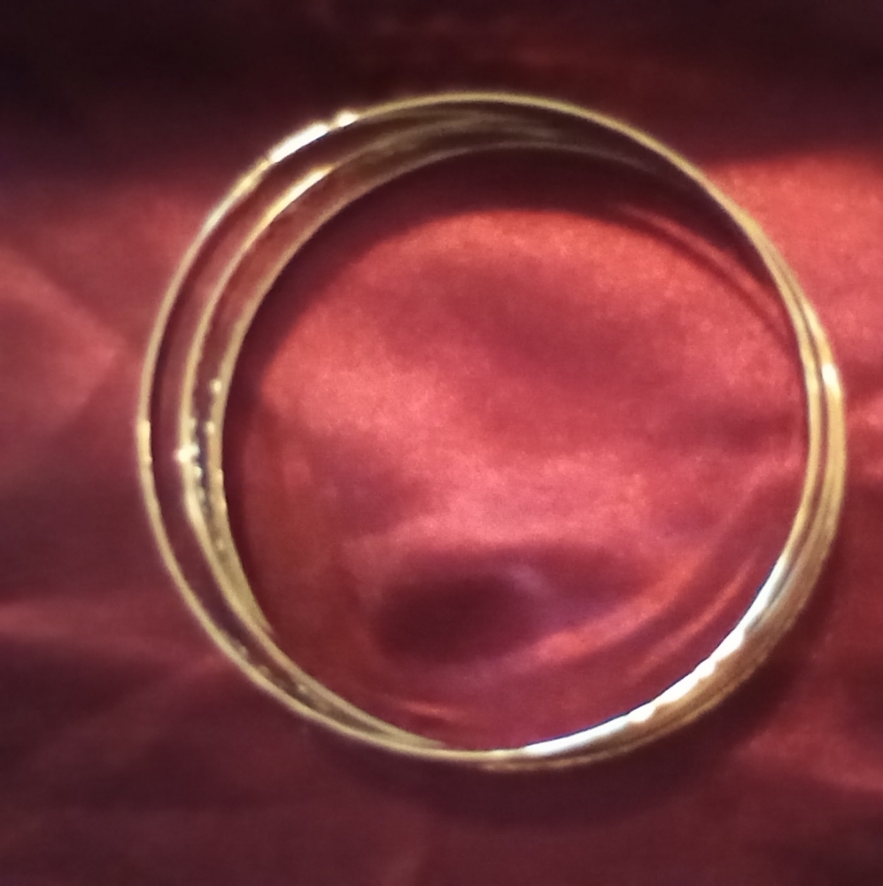 Set Of Three Vintage Stackable Bangle Bracelets - image 4